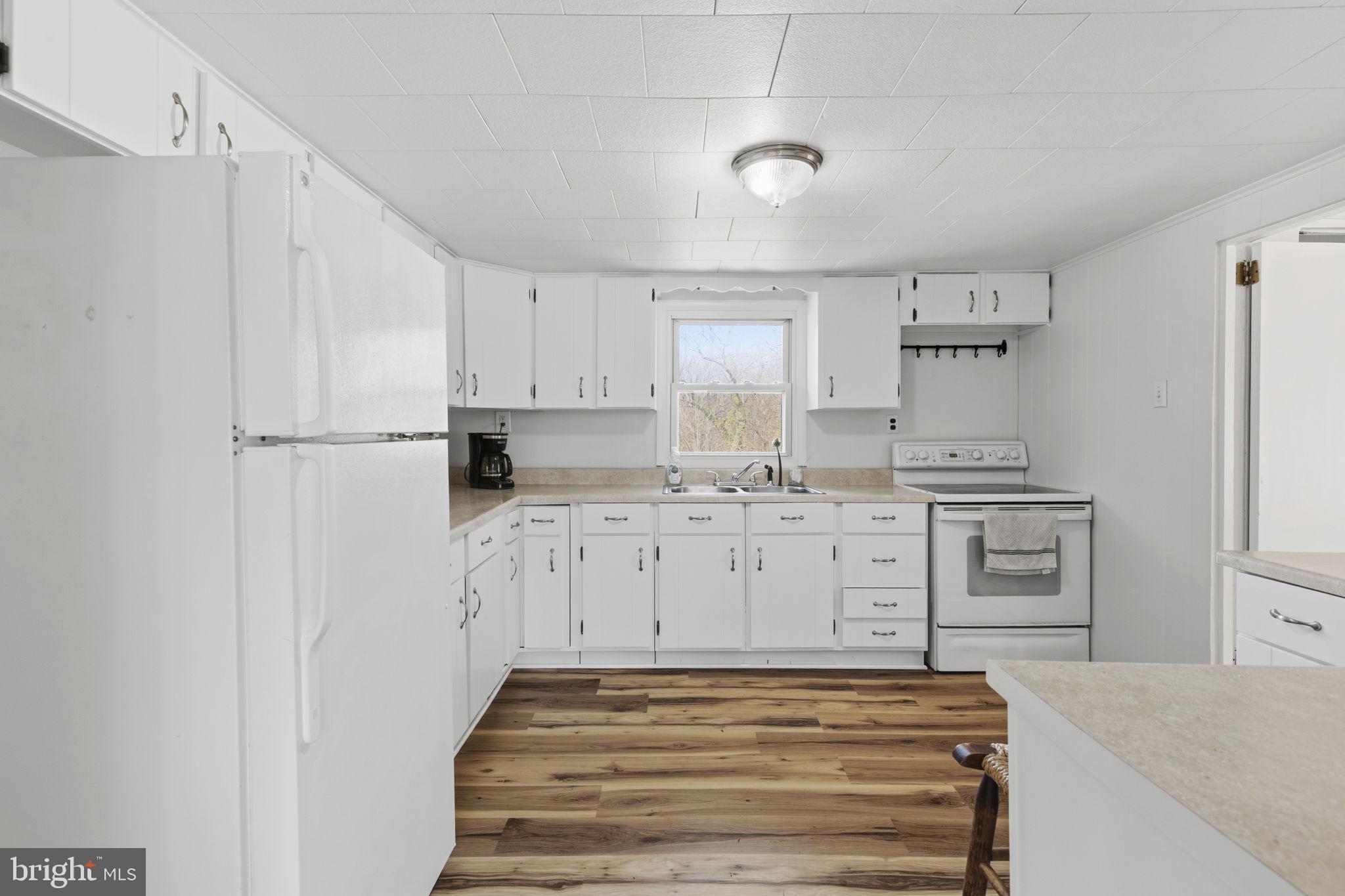 GLEN OAK - Residential