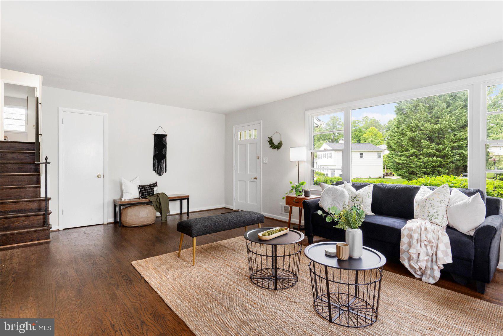 MEADOWLAND - Residential