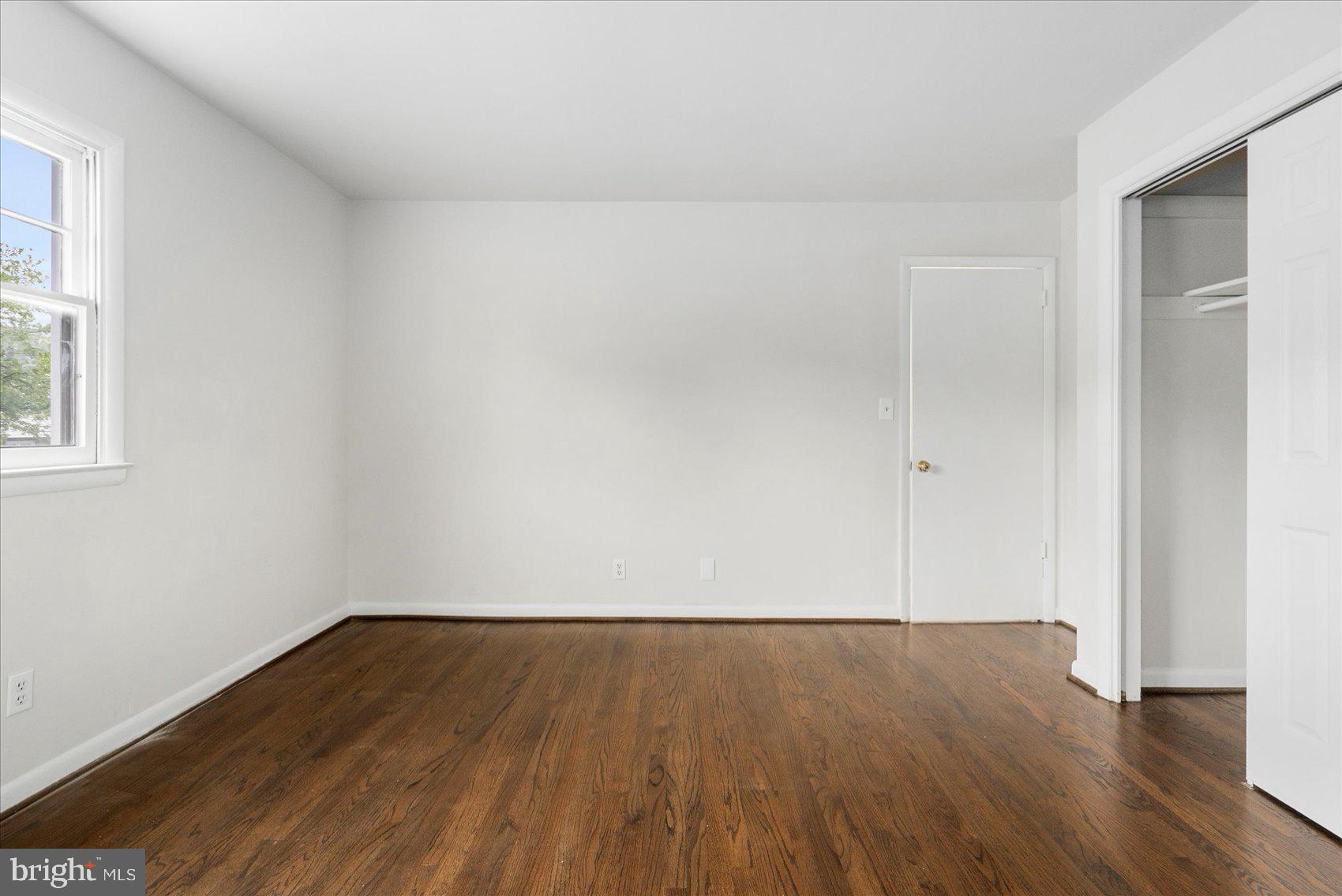 MEADOWLAND - Residential