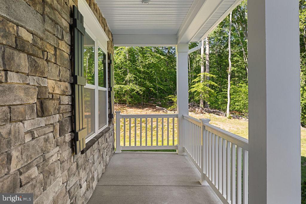 8 TIMBERIDGE DRIVE
