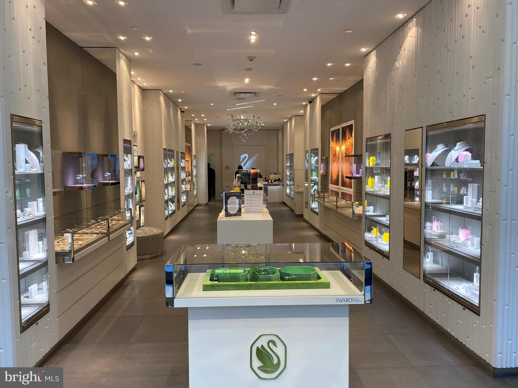 Photo of 1421 Walnut Street, PHILADELPHIA, PA 19102 (MLS # PAPH2467474)