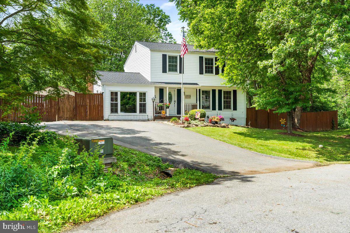 4400 ONYX COURT