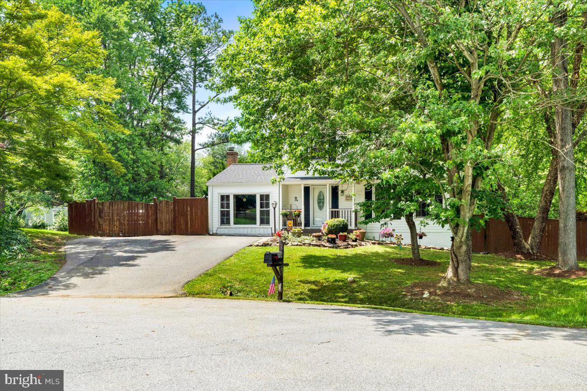 4400 ONYX COURT
