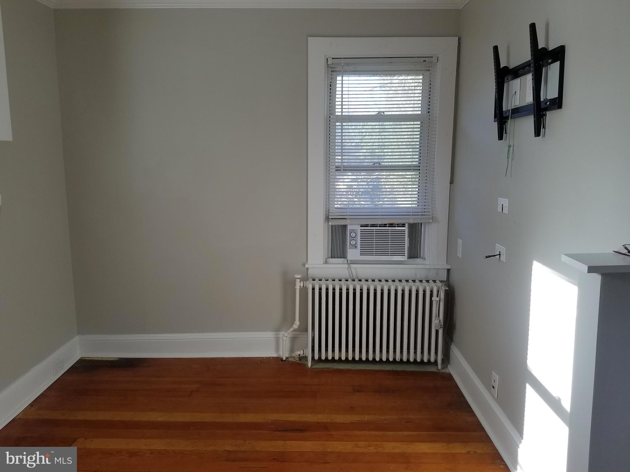 WEST ANNAPOLIS - Residential Lease