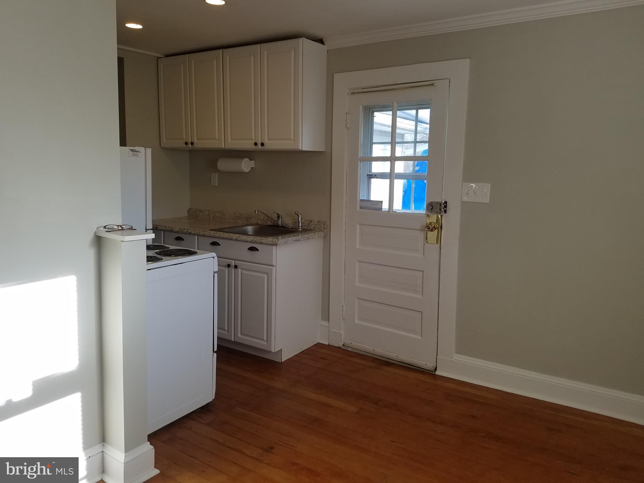 WEST ANNAPOLIS - Residential Lease