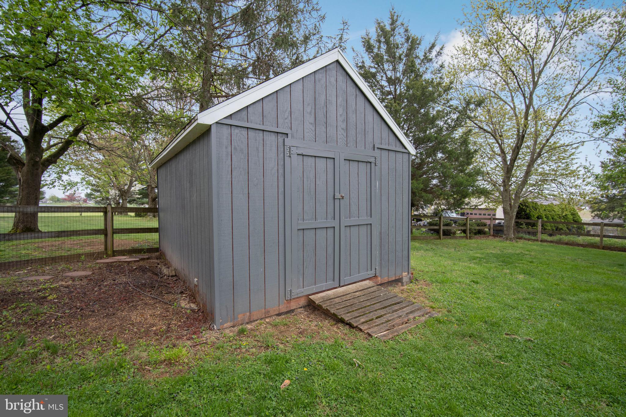 WINFIELD - Residential