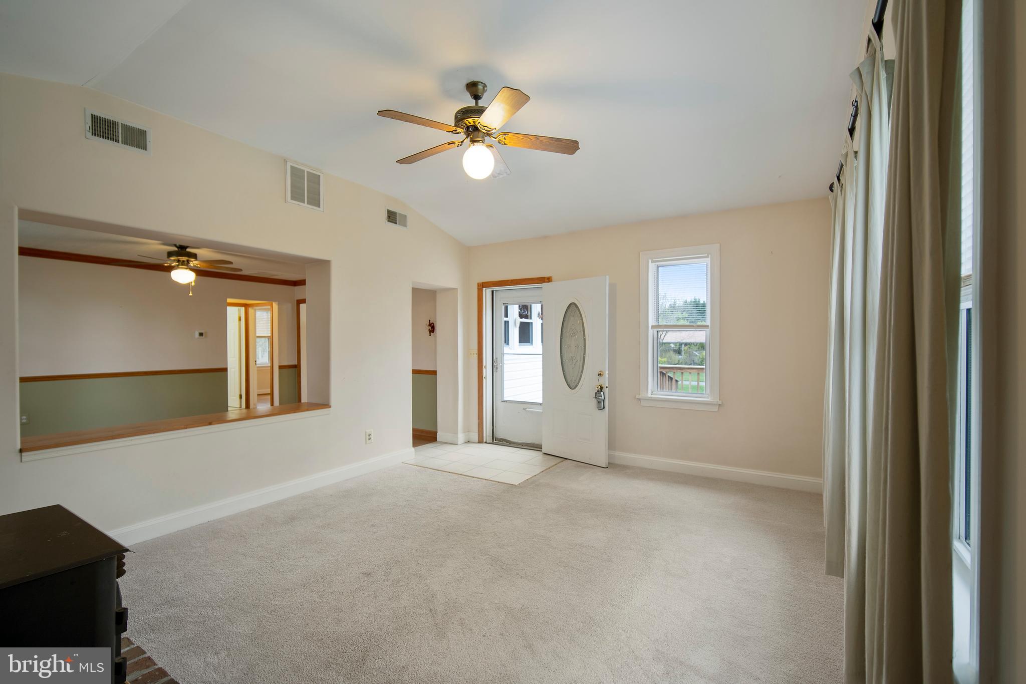 WINFIELD - Residential