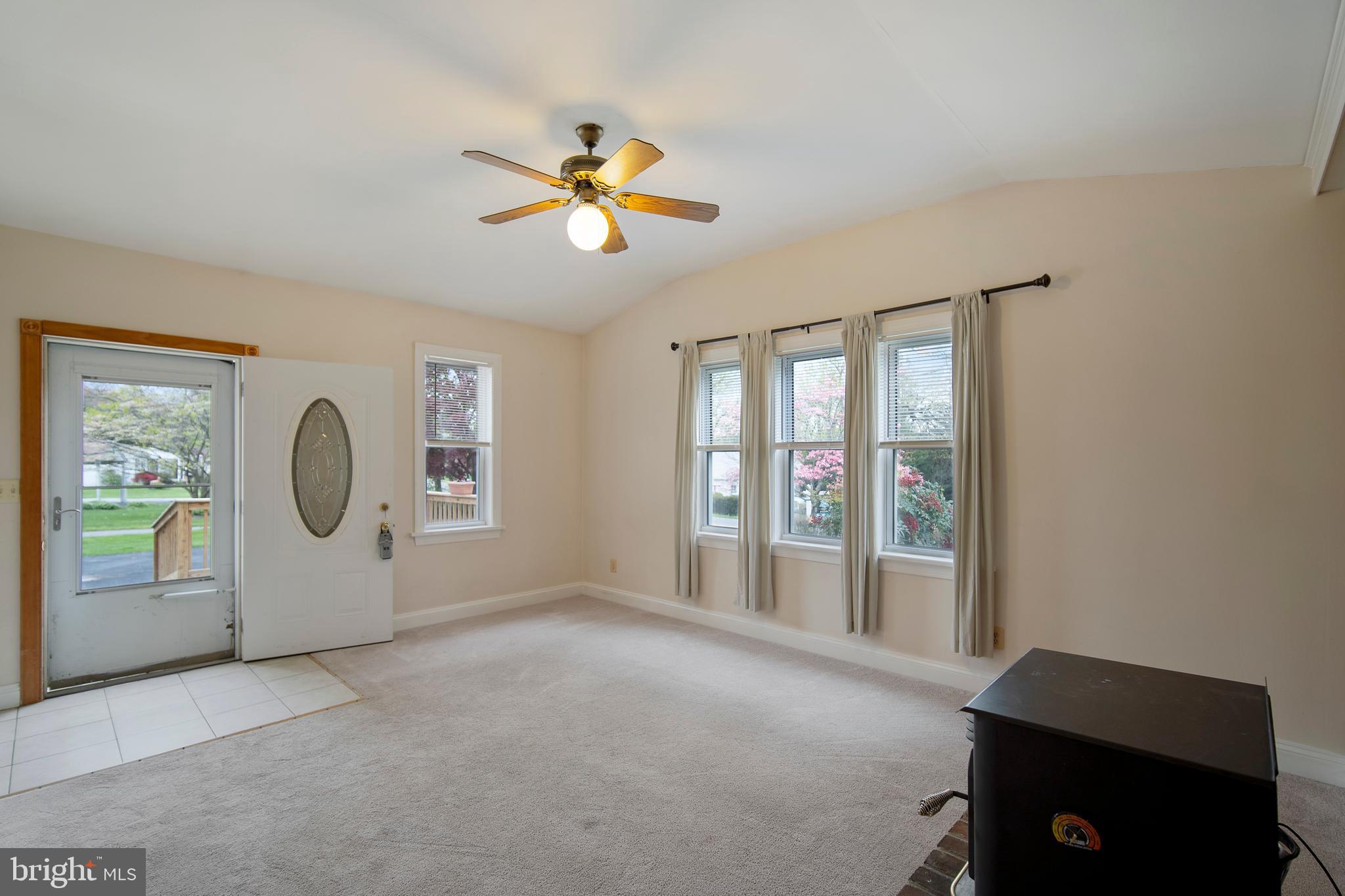 WINFIELD - Residential