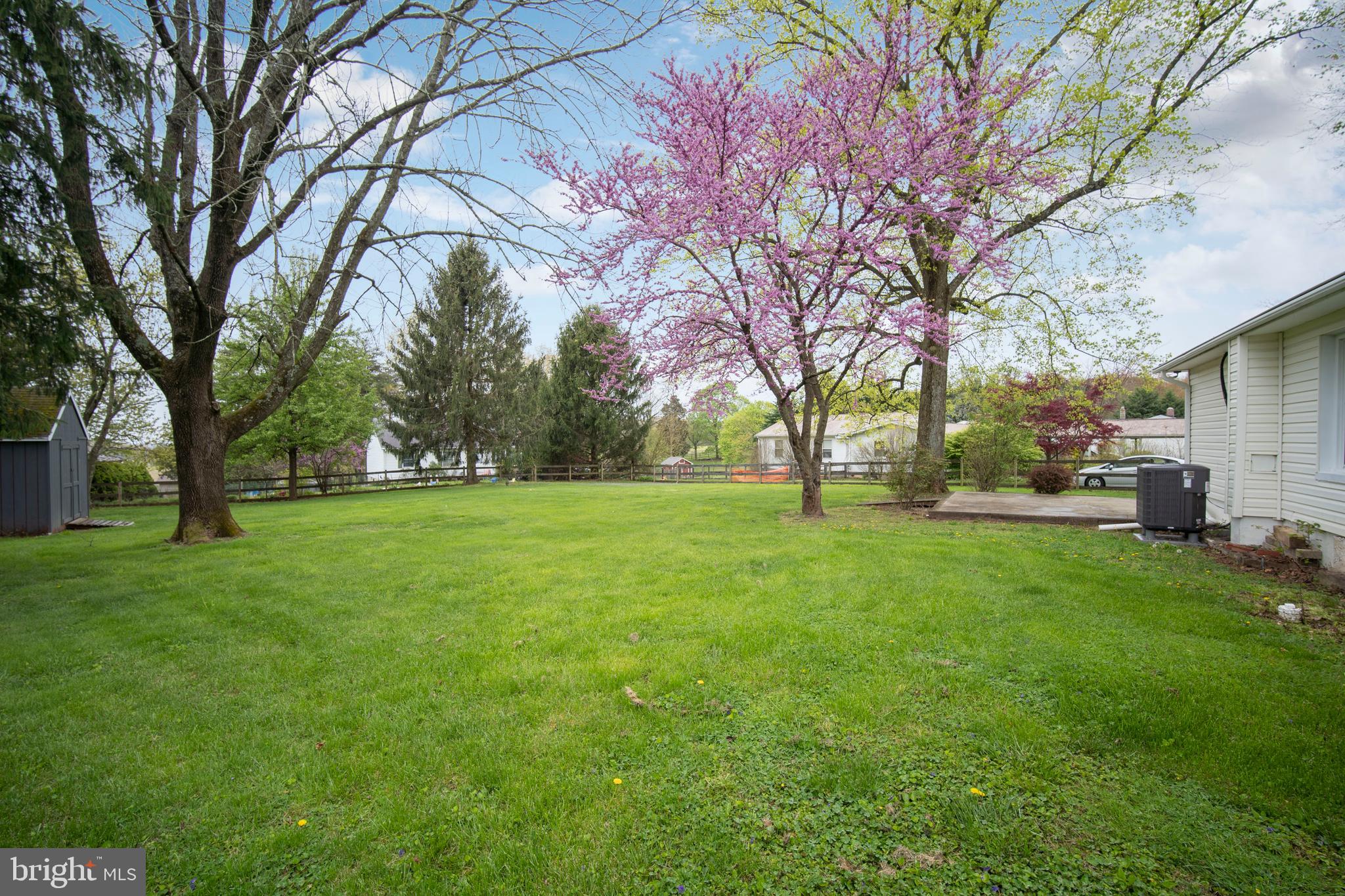 WINFIELD - Residential