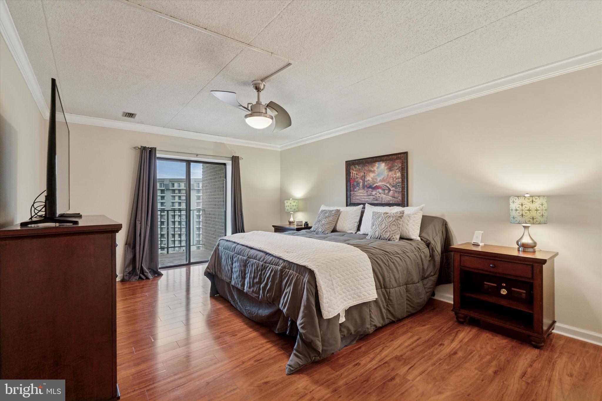 VALLEY FORGE TOWER - Residential