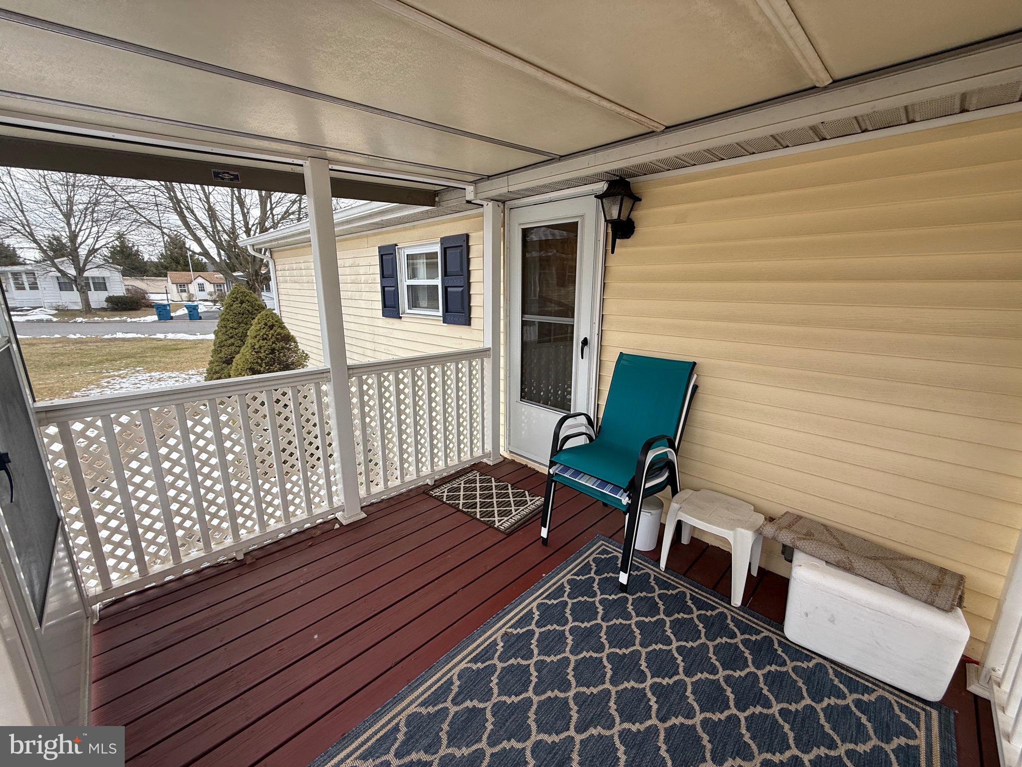 COUNTRY MANOR FARMS - Residential