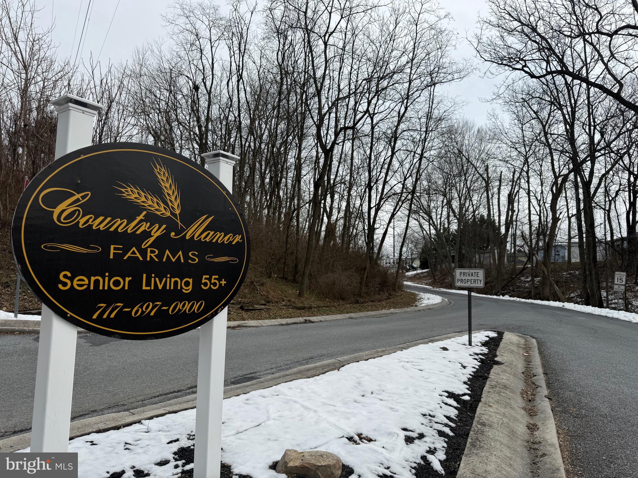 COUNTRY MANOR FARMS - Residential