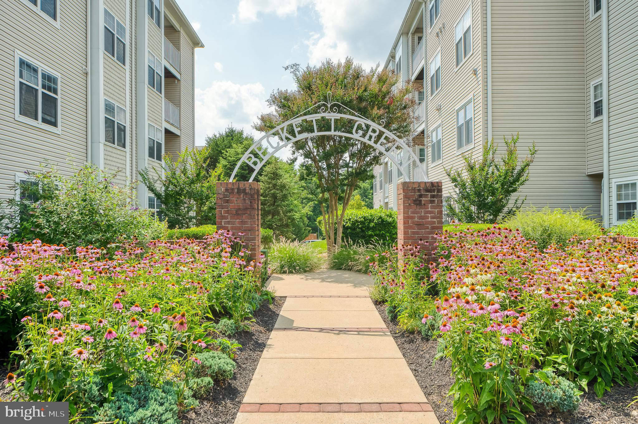 BECKETT GREEN - Residential