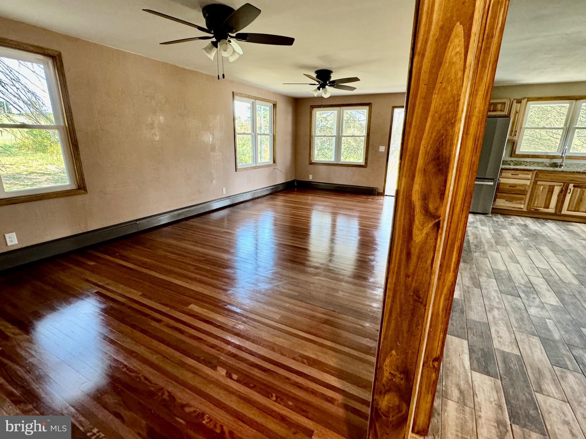 GRANTSVILLE - Residential