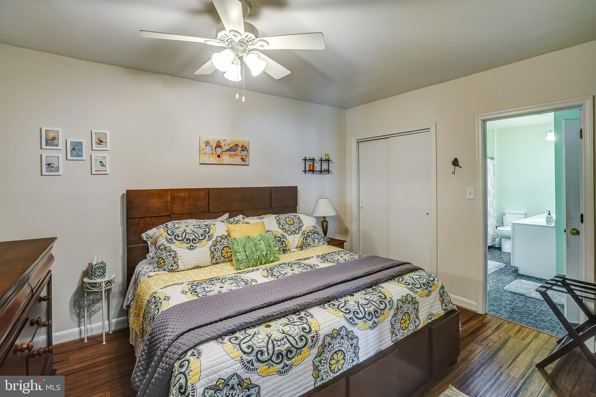 SANDY POINT - Residential