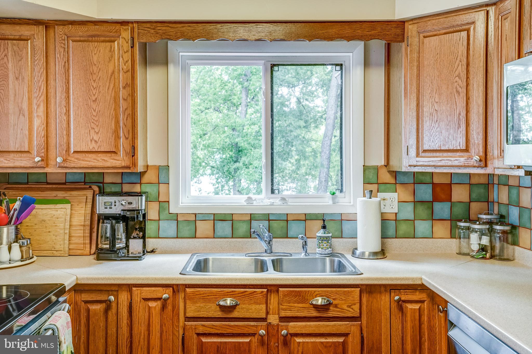 SANDY POINT - Residential