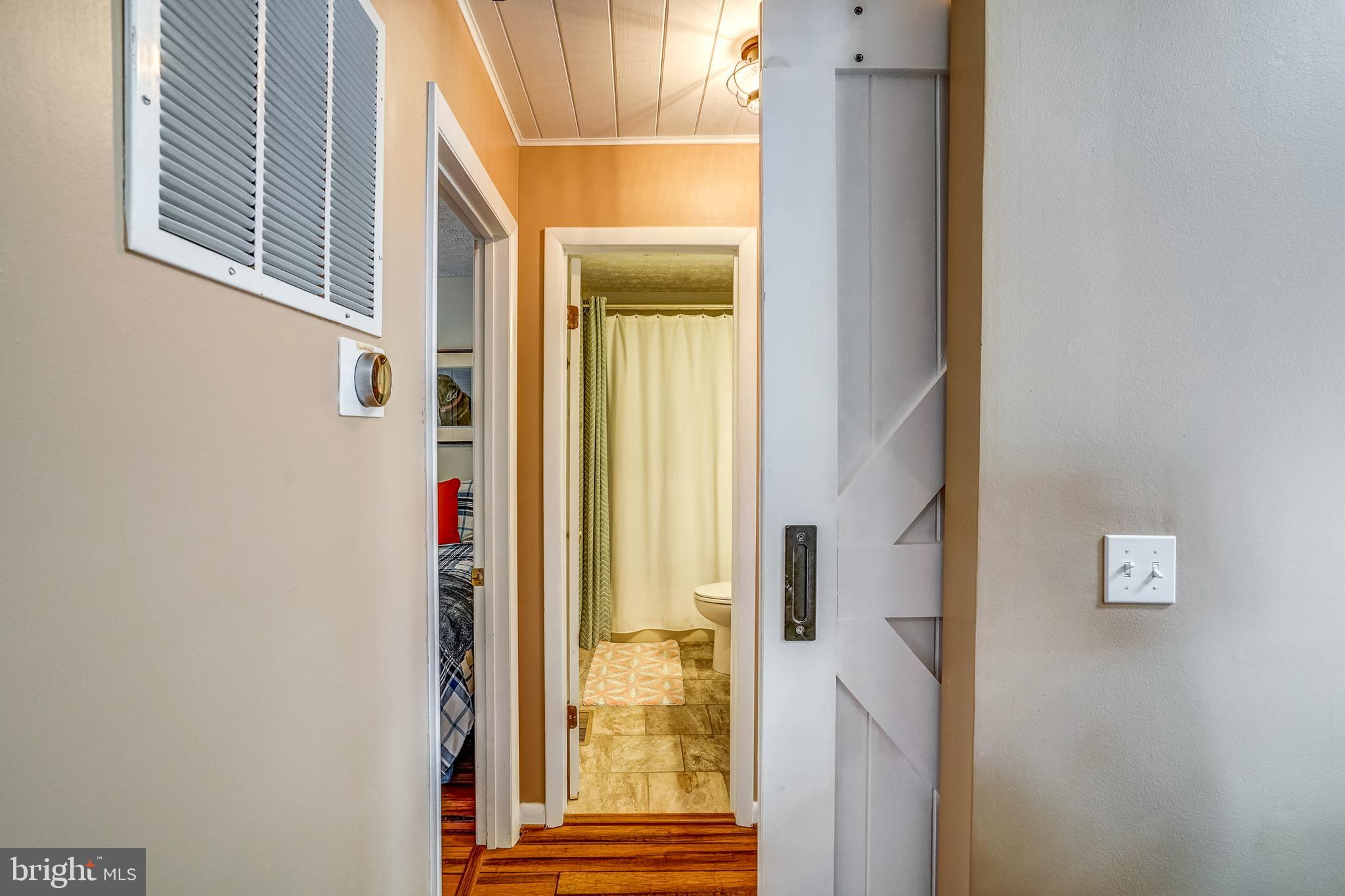 SANDY POINT - Residential