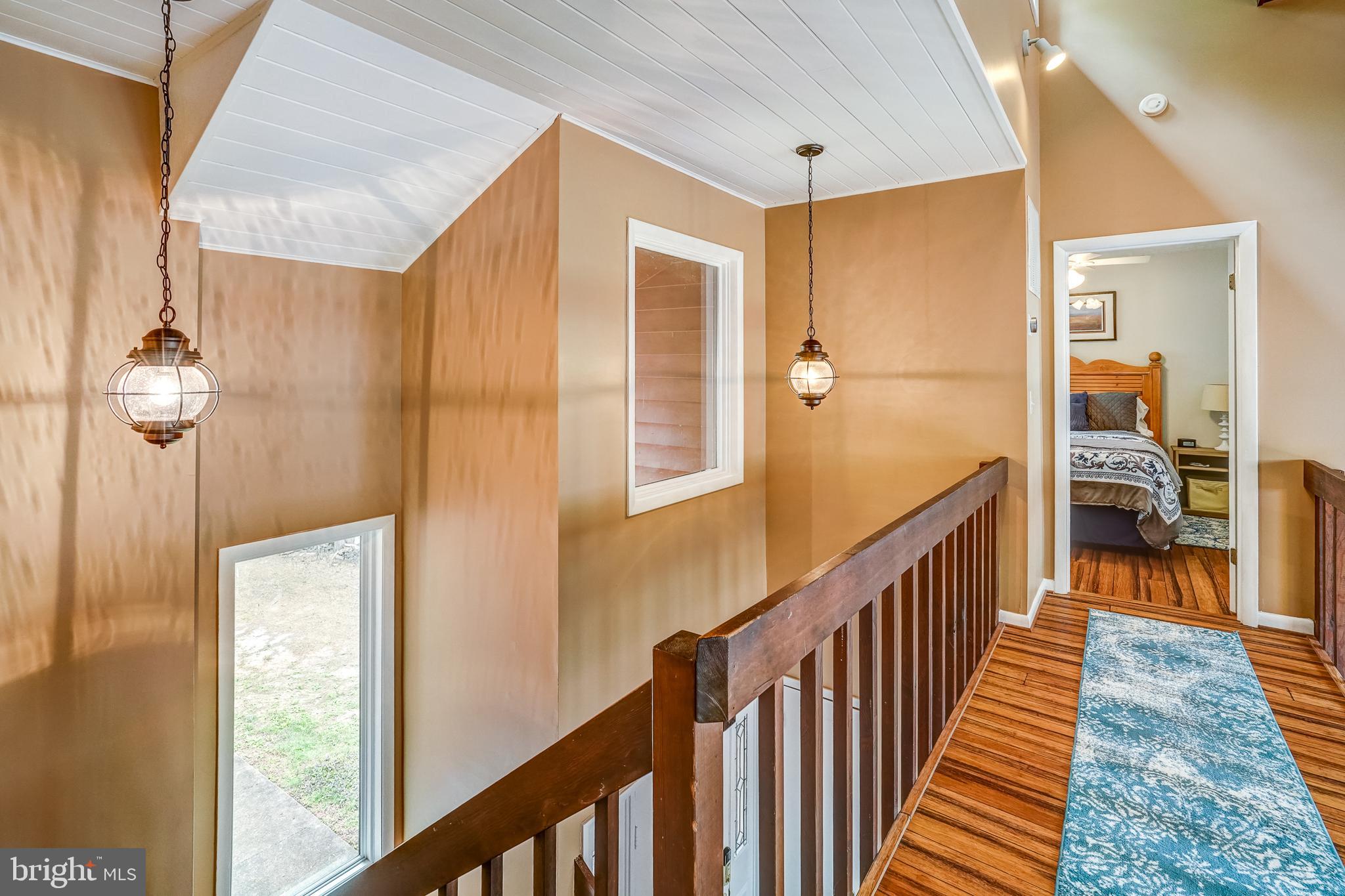 SANDY POINT - Residential