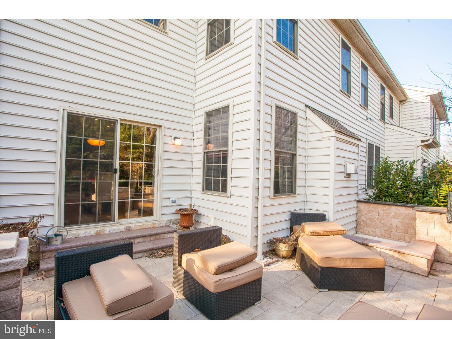 HILLCREST GLEN - Residential Lease