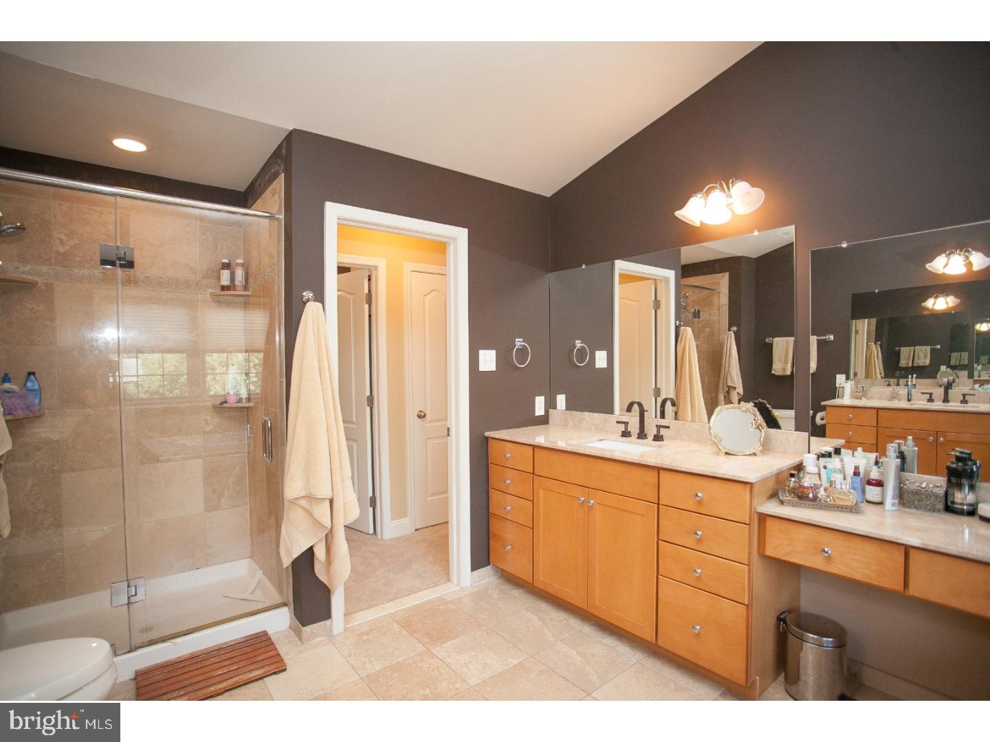 HILLCREST GLEN - Residential Lease