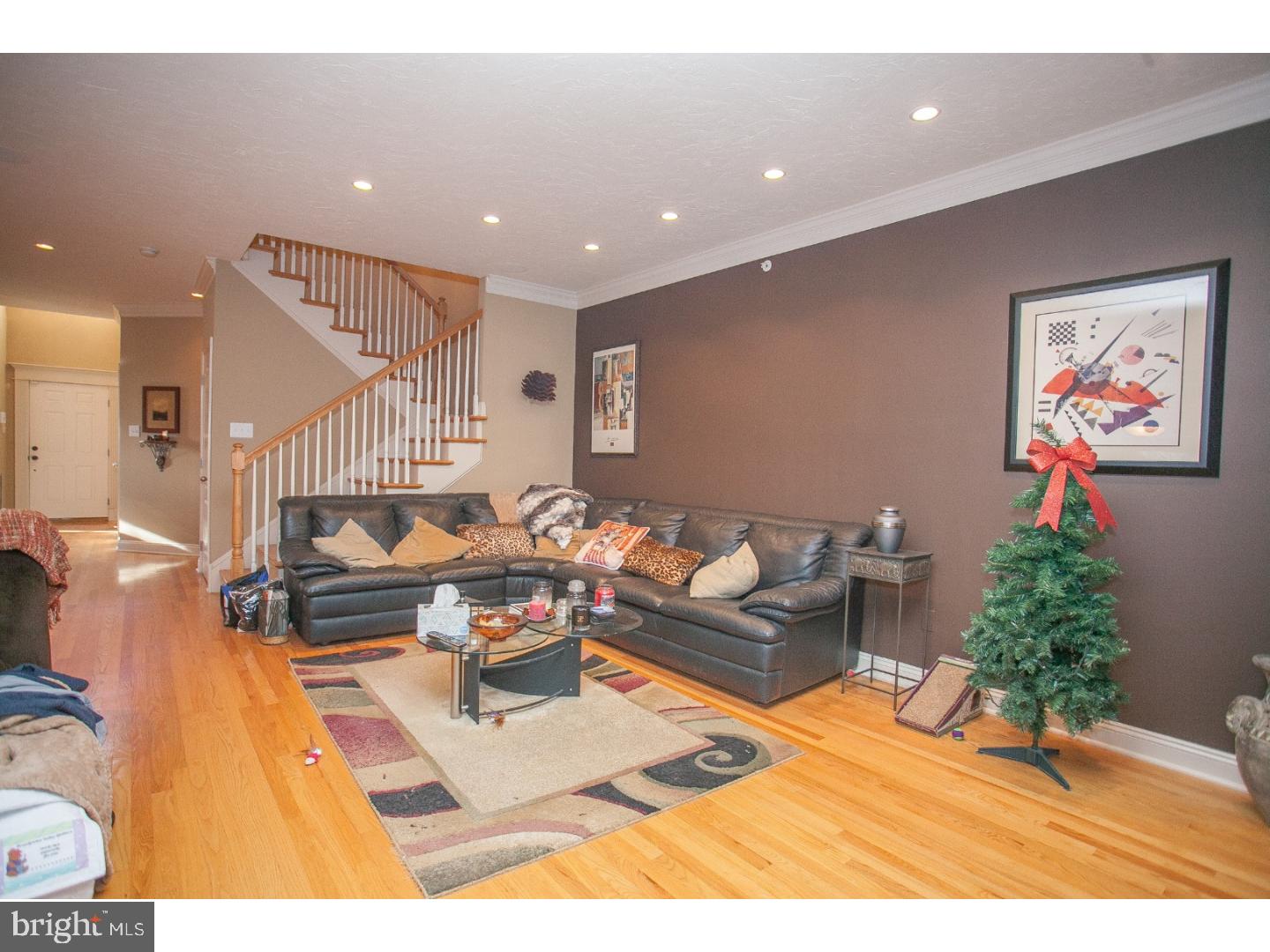 HILLCREST GLEN - Residential Lease