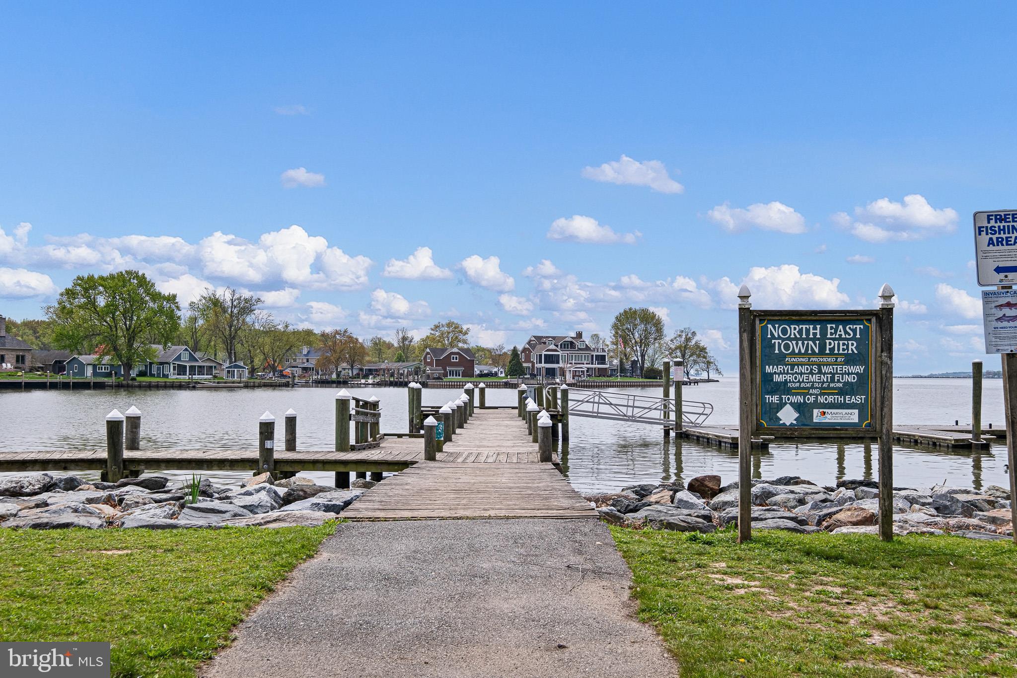 CHESAPEAKE ISLE - Residential