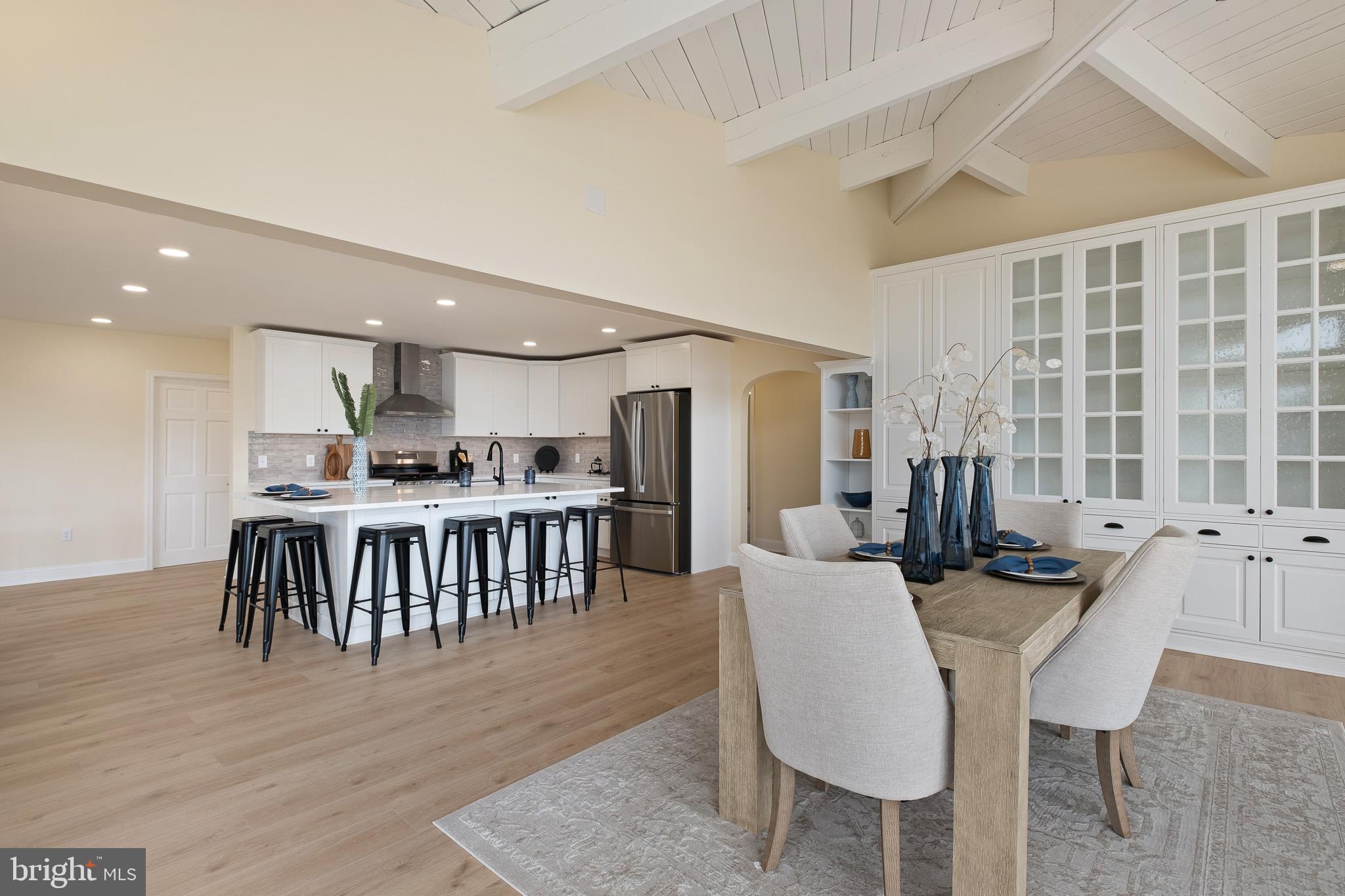 CHESAPEAKE ISLE - Residential