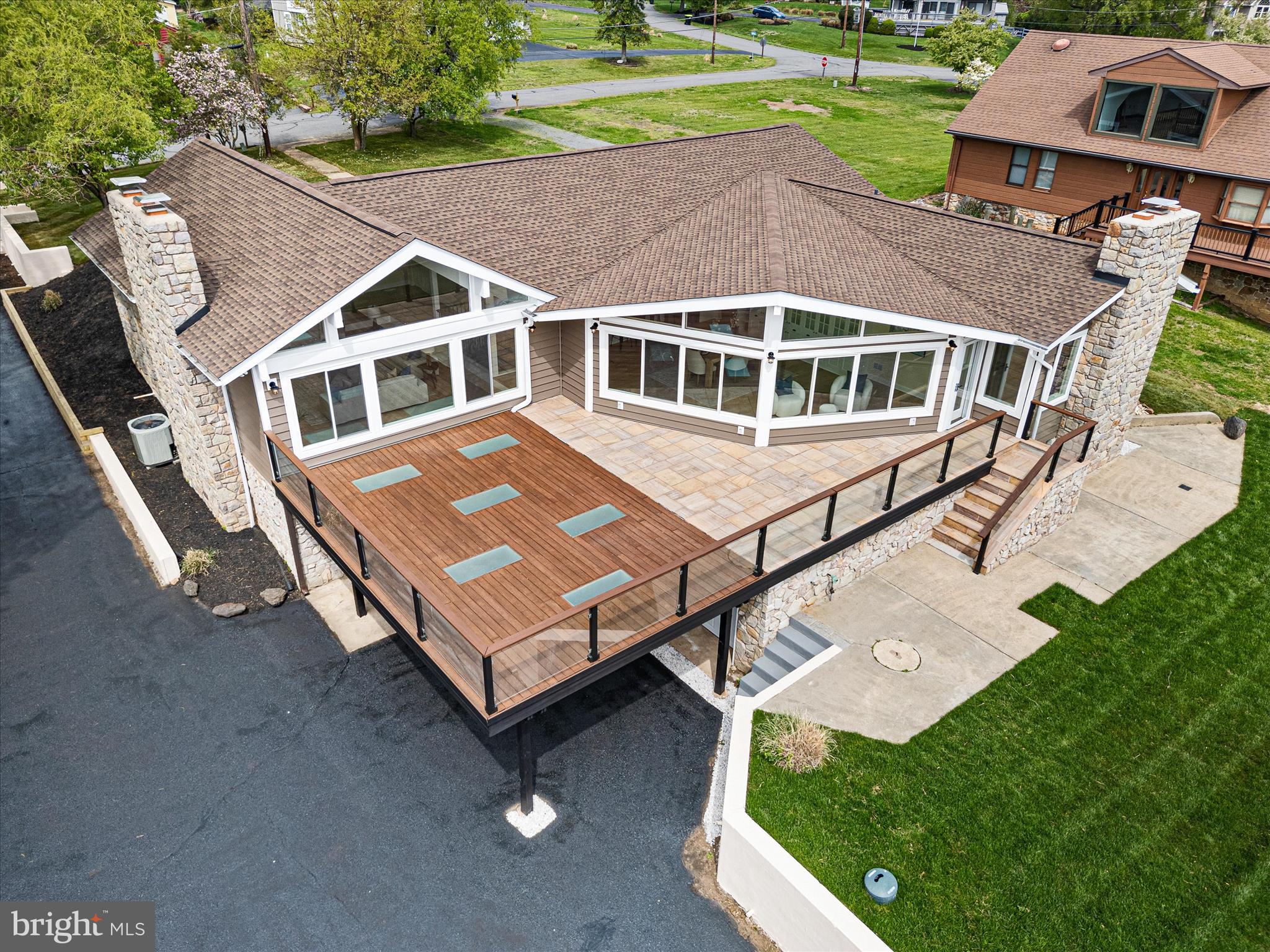 CHESAPEAKE ISLE - Residential