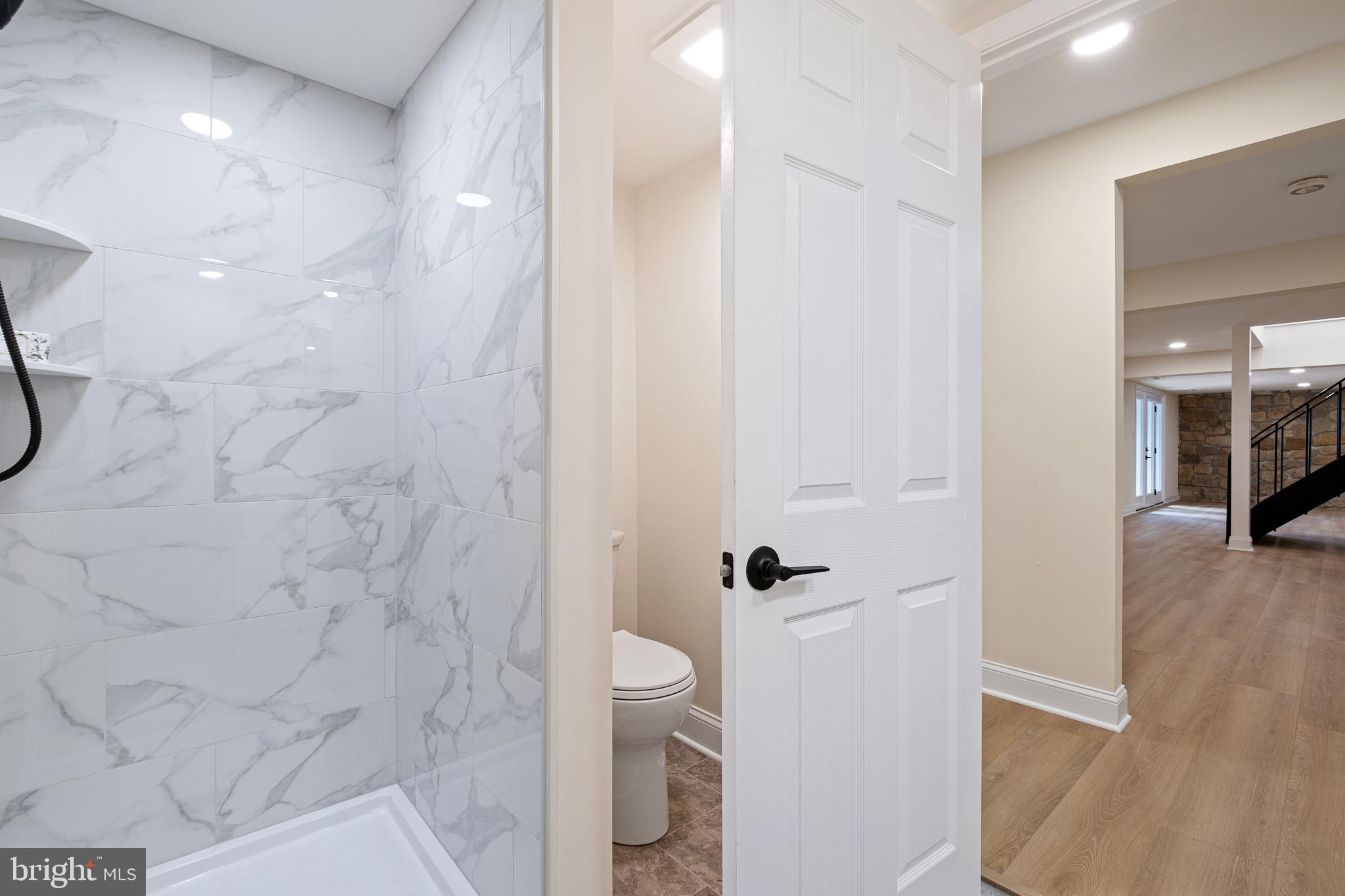 CHESAPEAKE ISLE - Residential