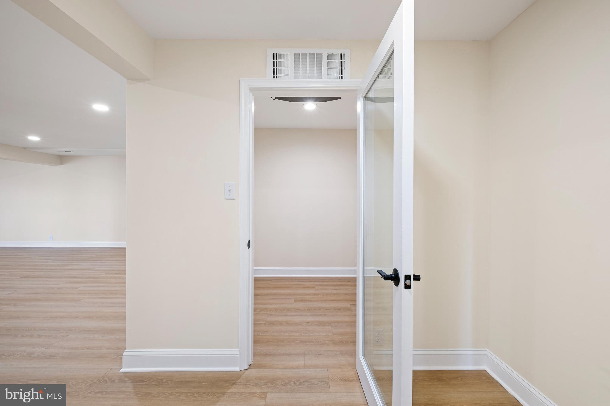 CHESAPEAKE ISLE - Residential