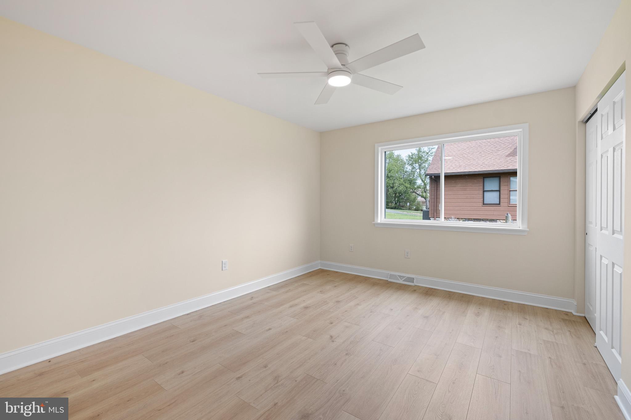 CHESAPEAKE ISLE - Residential