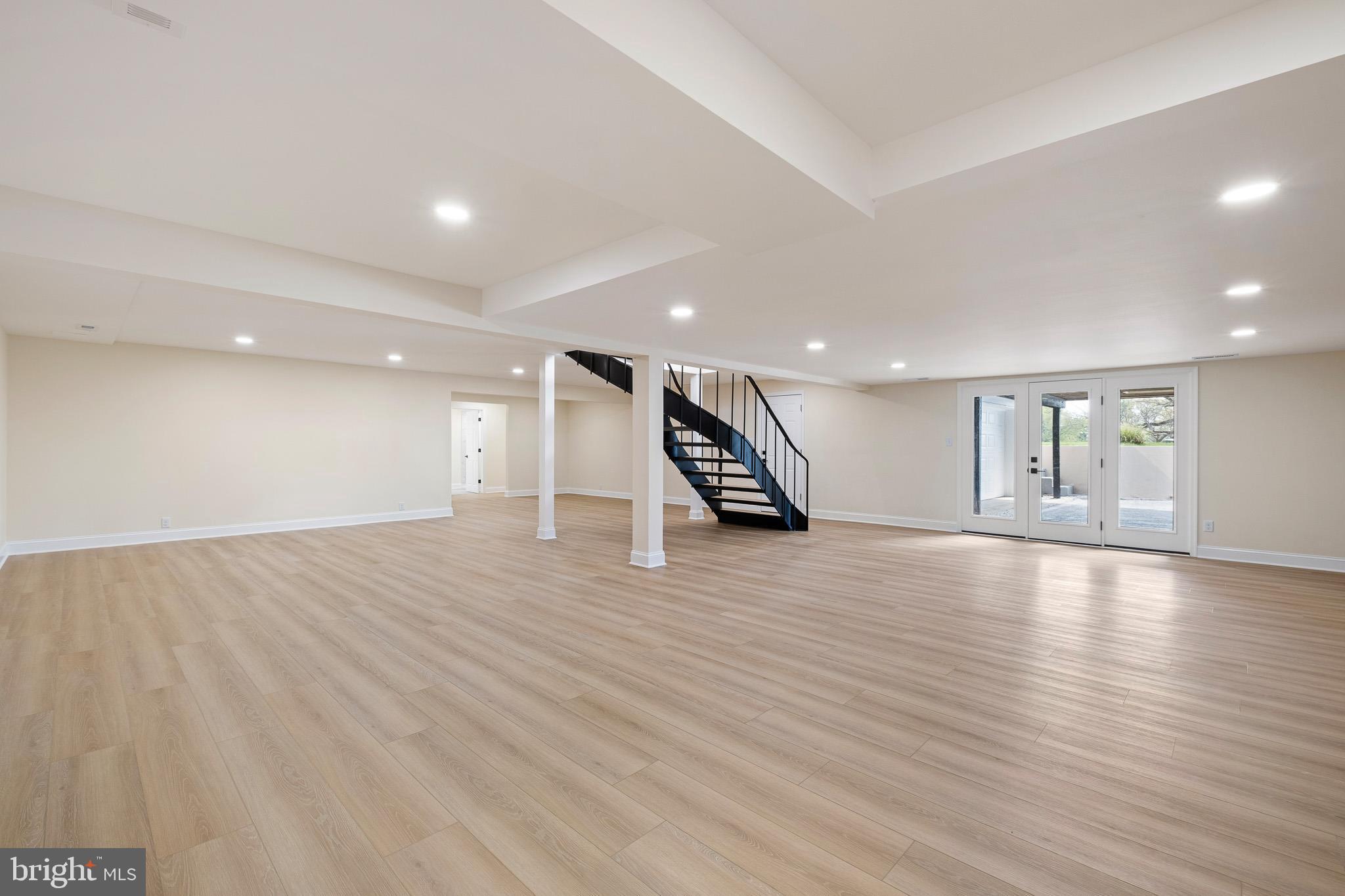 CHESAPEAKE ISLE - Residential