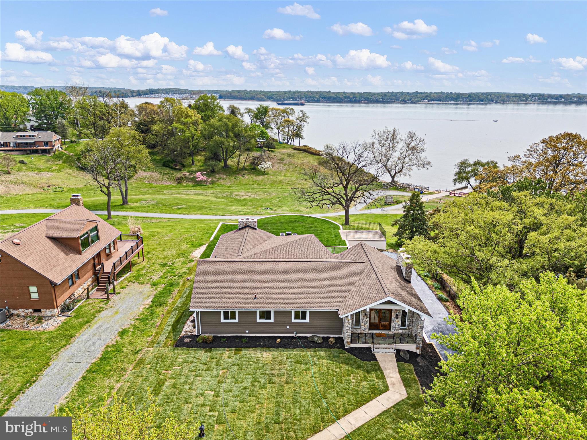 CHESAPEAKE ISLE - Residential
