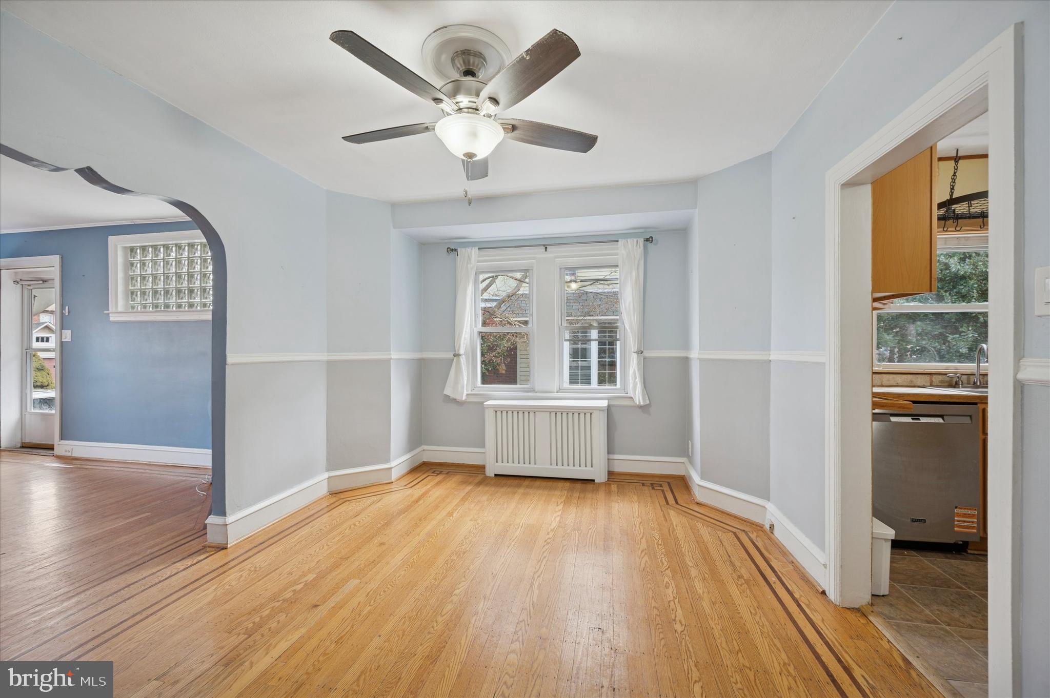 LAWNDALE - Residential