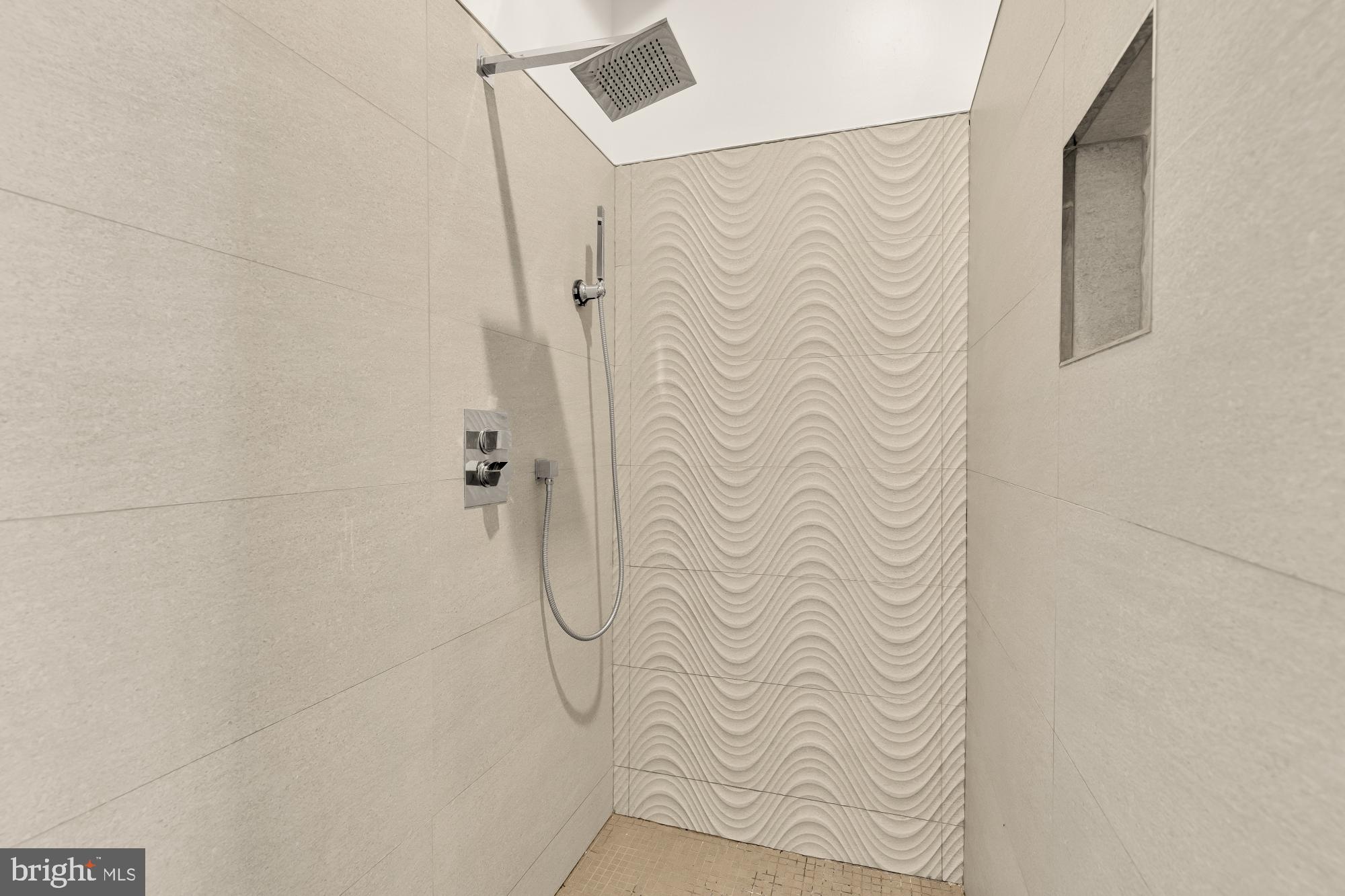 ROSEDALE PARK - Residential