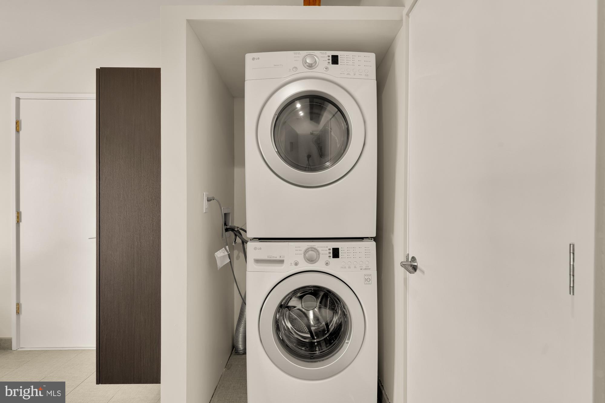 ROSEDALE PARK - Residential