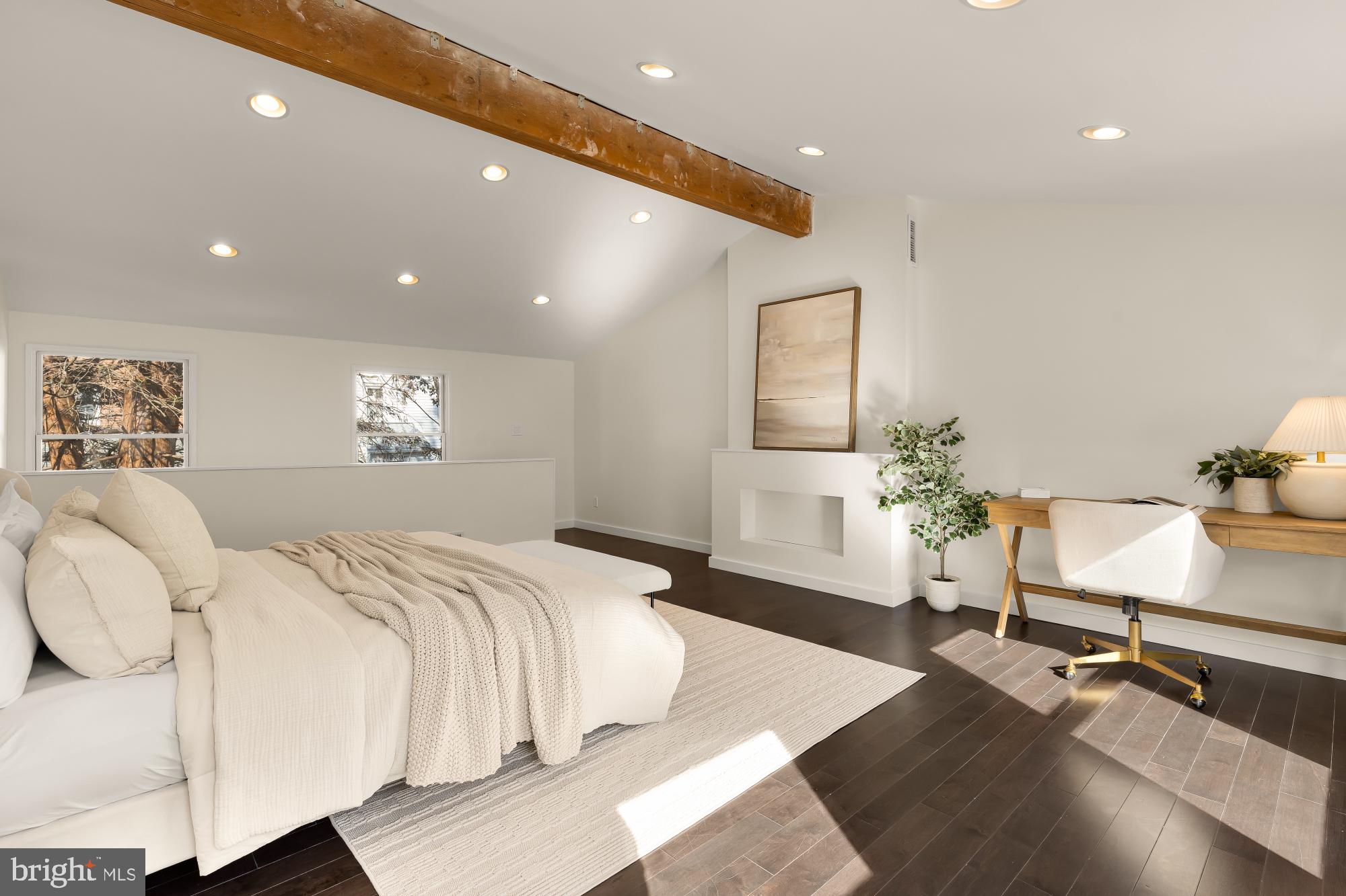 ROSEDALE PARK - Residential