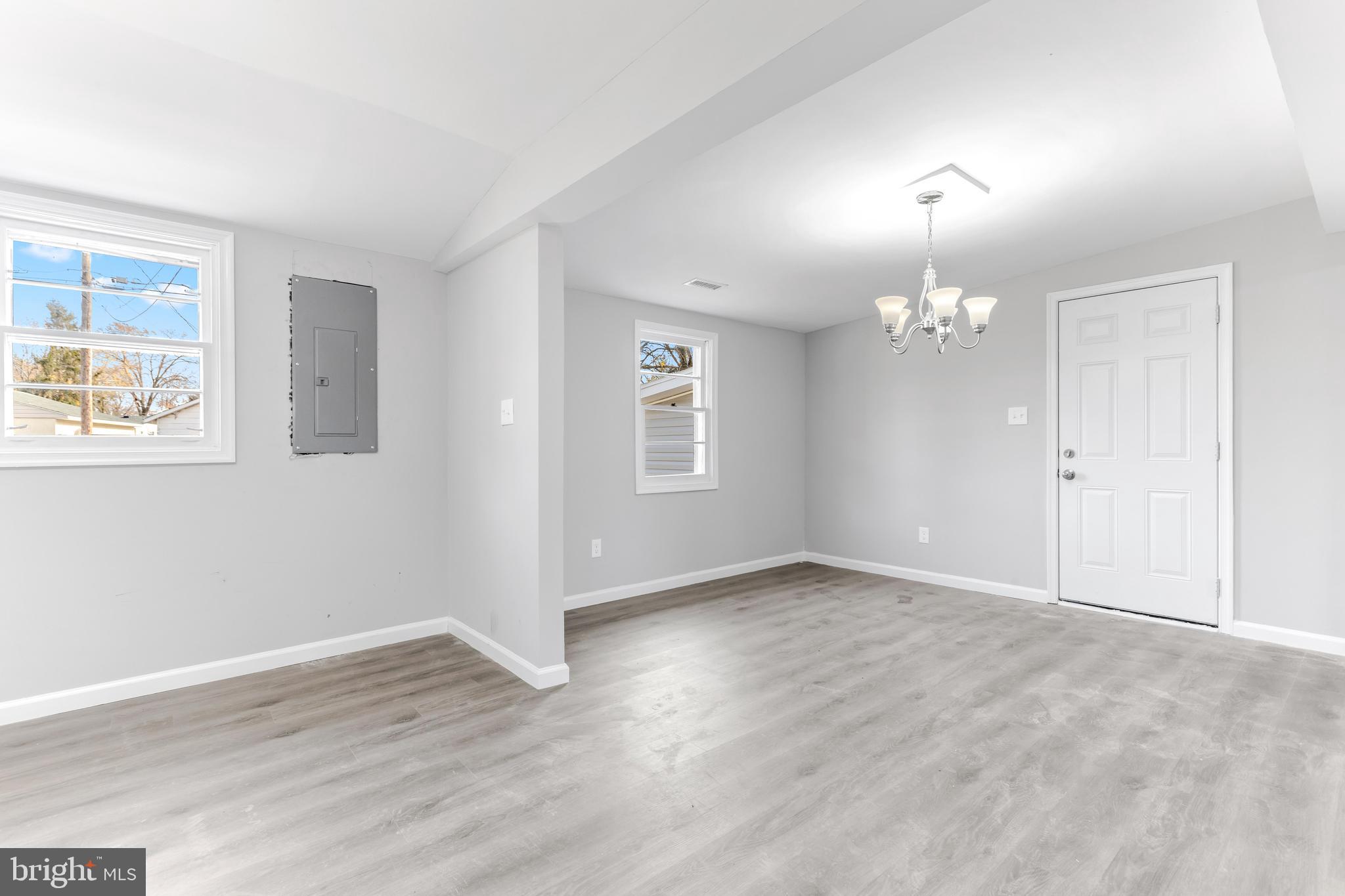 FLYING POINT - Residential