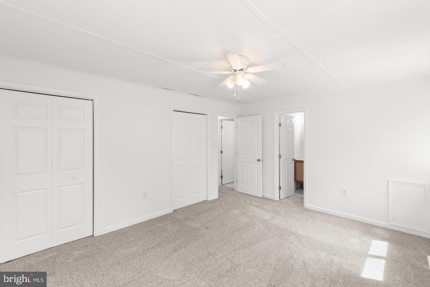 MEADOWOOD ACRES - Residential