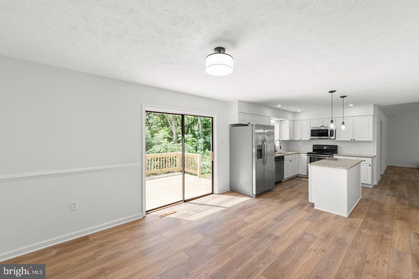 MEADOWOOD ACRES - Residential