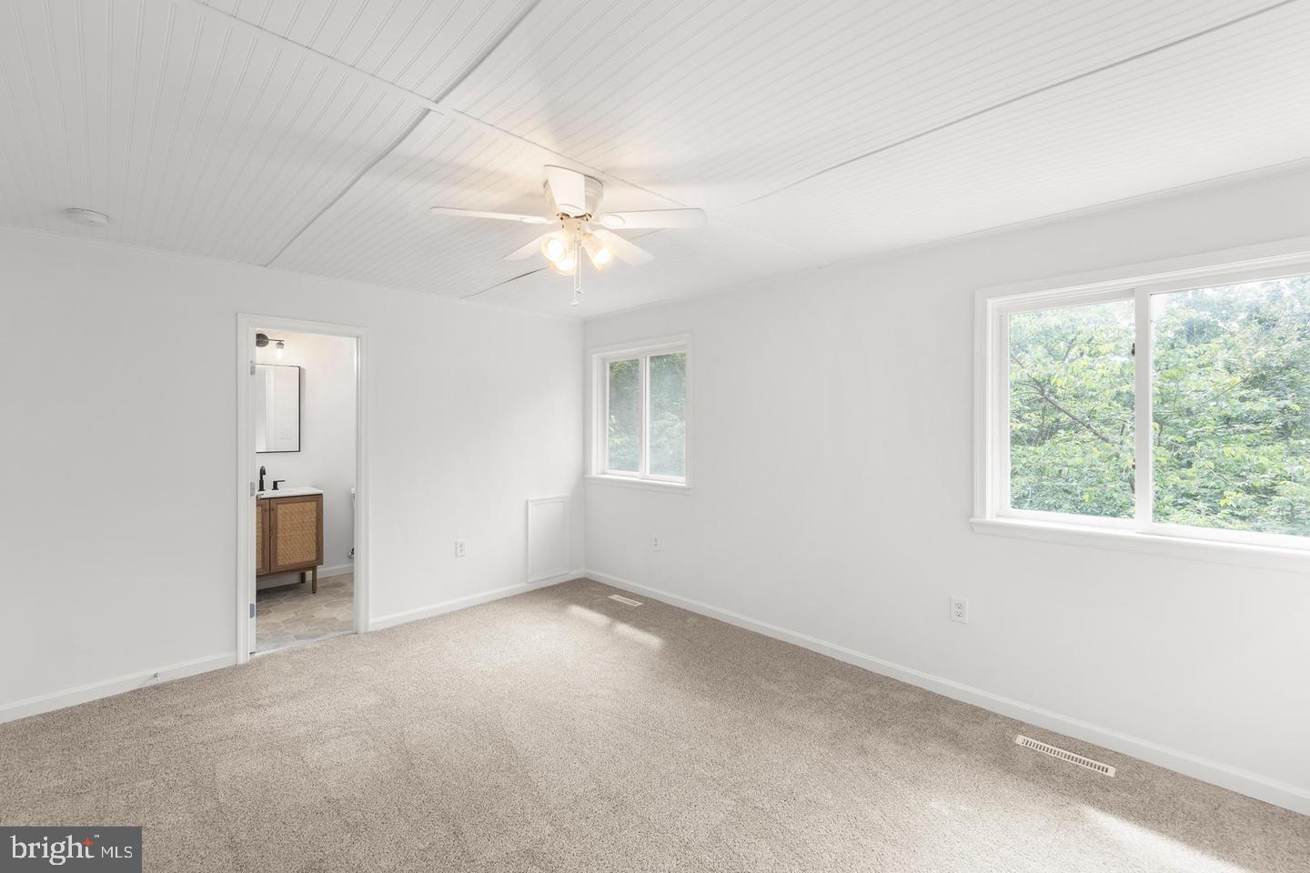 MEADOWOOD ACRES - Residential