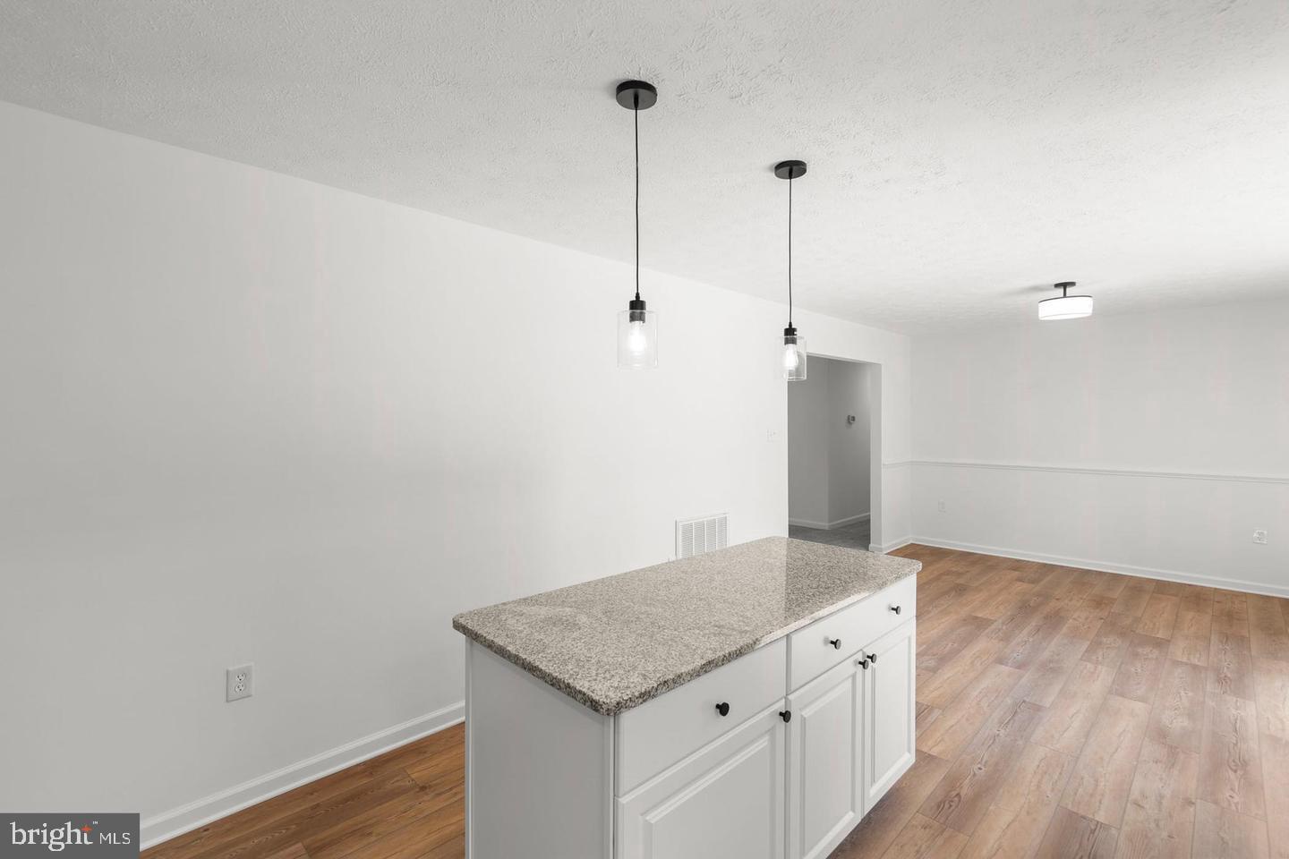 MEADOWOOD ACRES - Residential