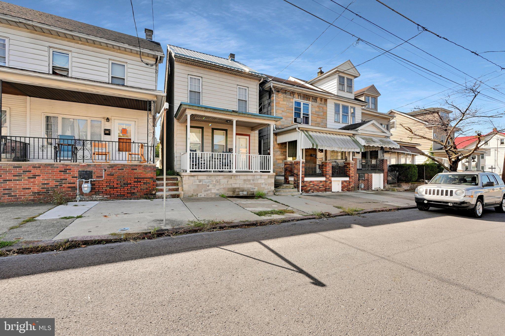 336 W 3RD STREET