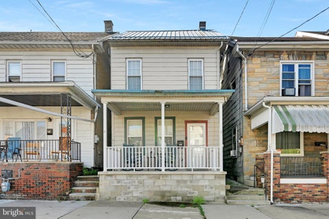 Photo of 336 W 3rd Street, MT CARMEL, PA 17851 (MLS # PANU2003720)