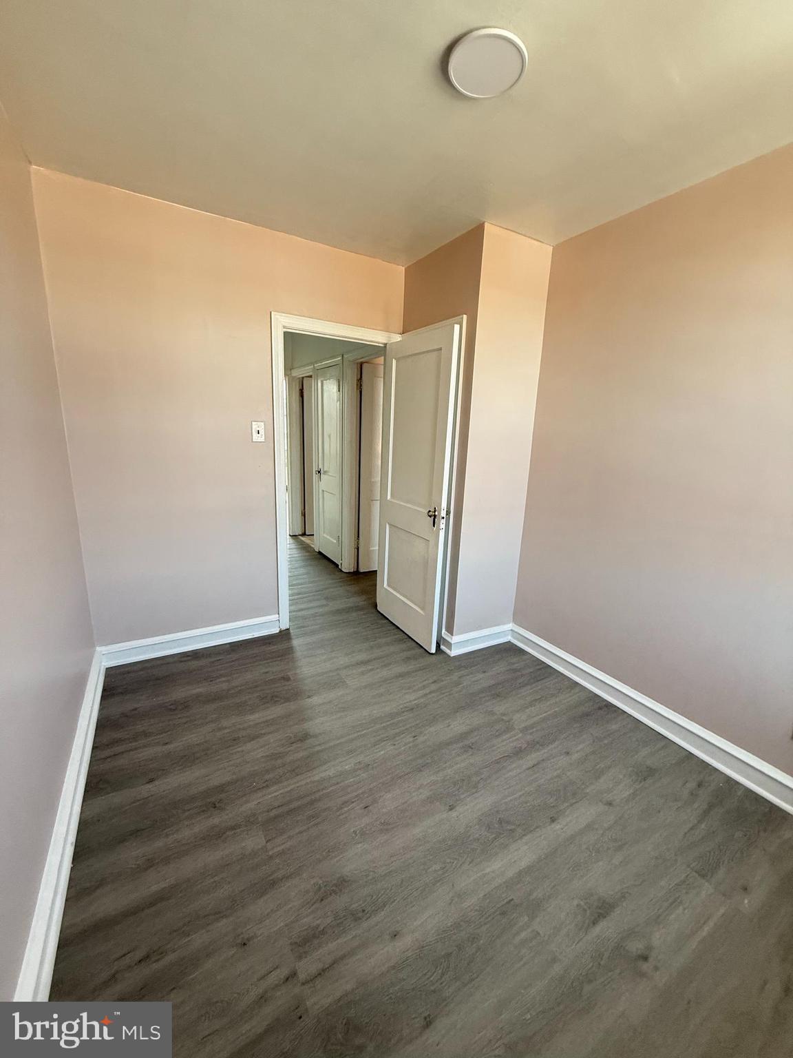 MAYFAIR - Residential