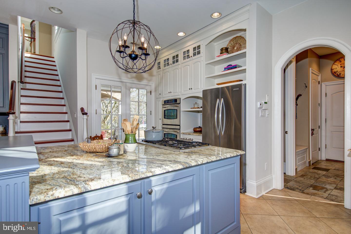 GLADWYNE - Residential