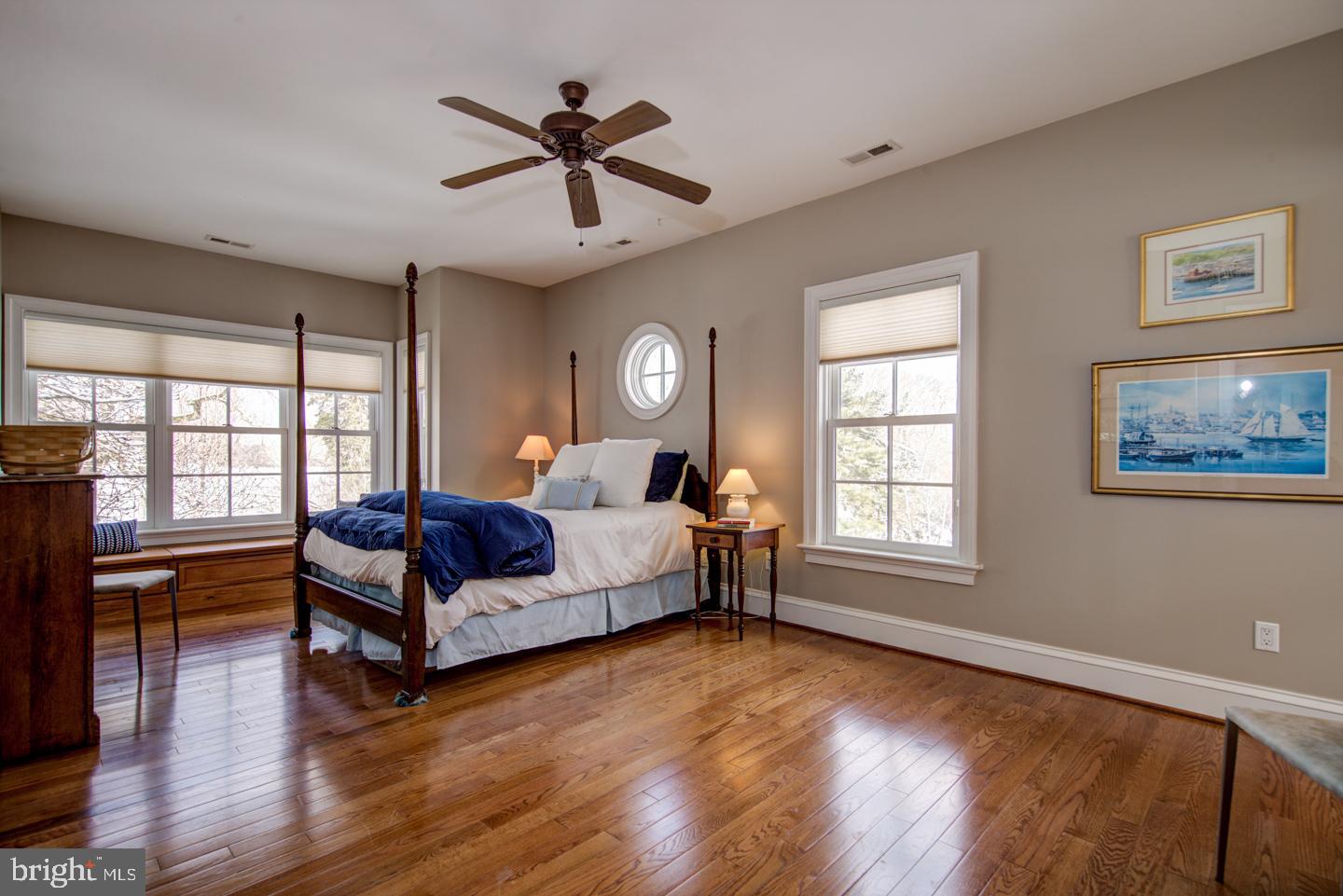 GLADWYNE - Residential