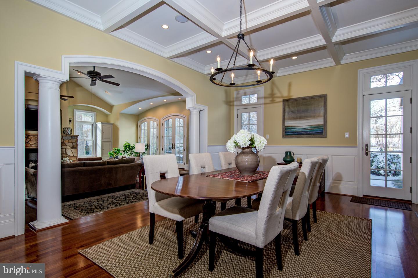 GLADWYNE - Residential