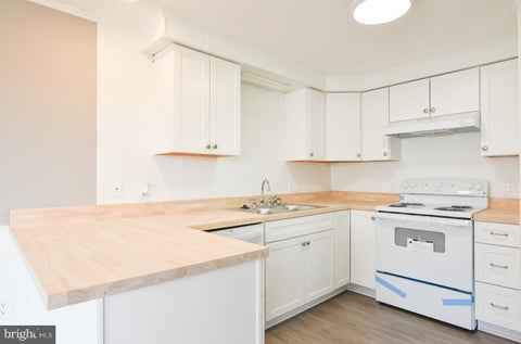 Condo For Sale - 12102 Assawoman Drive #310B<br/> OCEAN CITY, MD 21842
