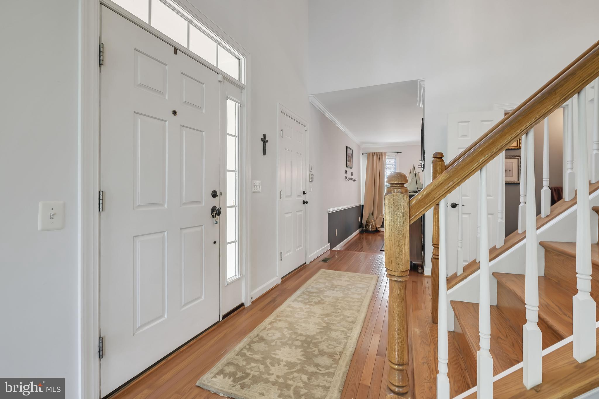 18992 SNOWBERRY COURT